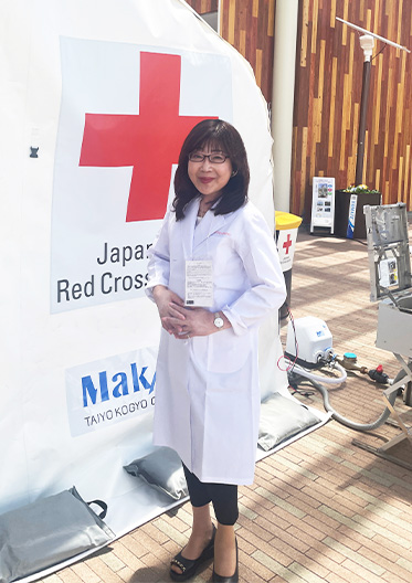 大阪・関西万博　国際赤十字・赤新月運動が主催するエリアにて「未来を切り拓くリハビリテーションメイクアップ（QOLのために）」をテーマに体験ブースを出展